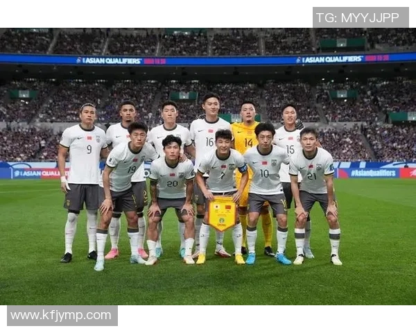 超级厉害的足球明星们如何改变比赛格局与球迷心态的深度分析